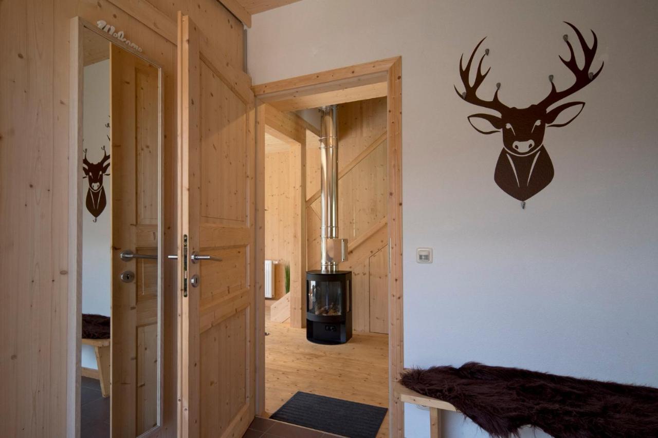 Hirsch Chalet Занкт-Лоренцен-об-Мурау Екстер'єр фото
